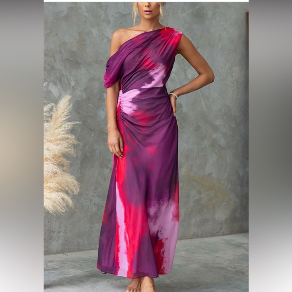 Chic One-Shoulder Dress in Purple and Pink